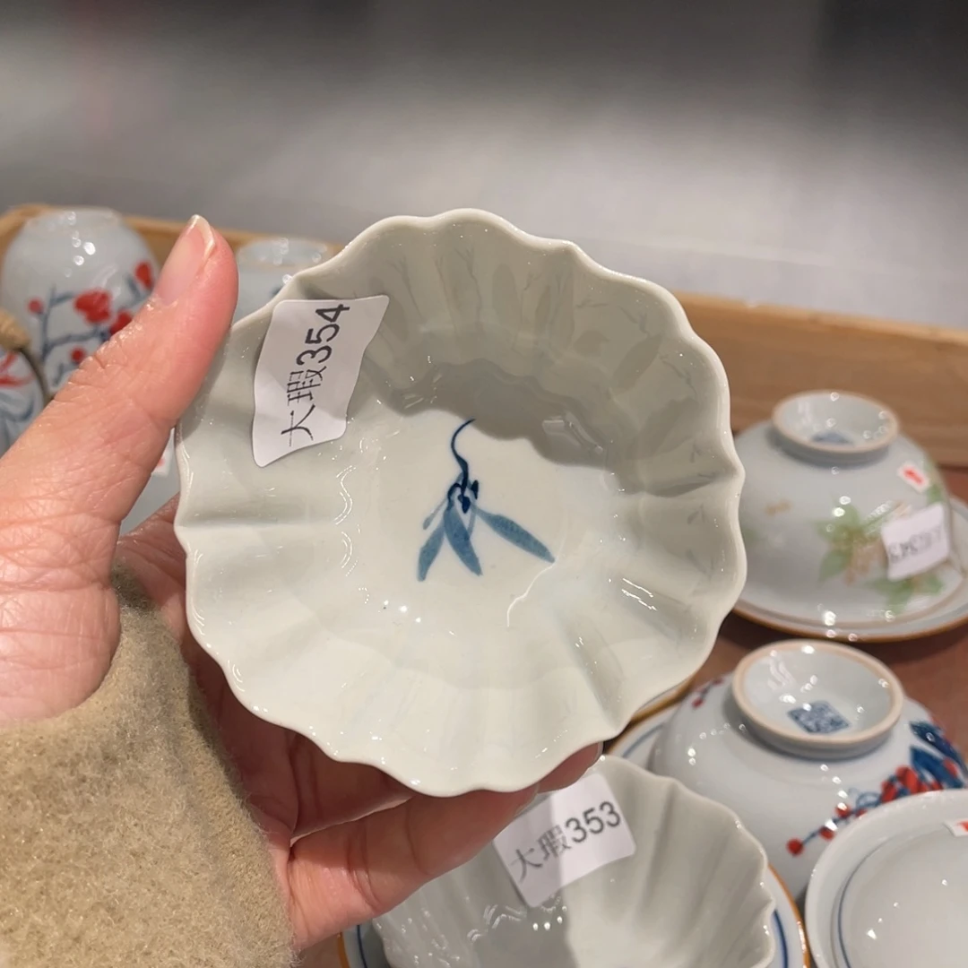 有瑕釉下彩纯手绘
