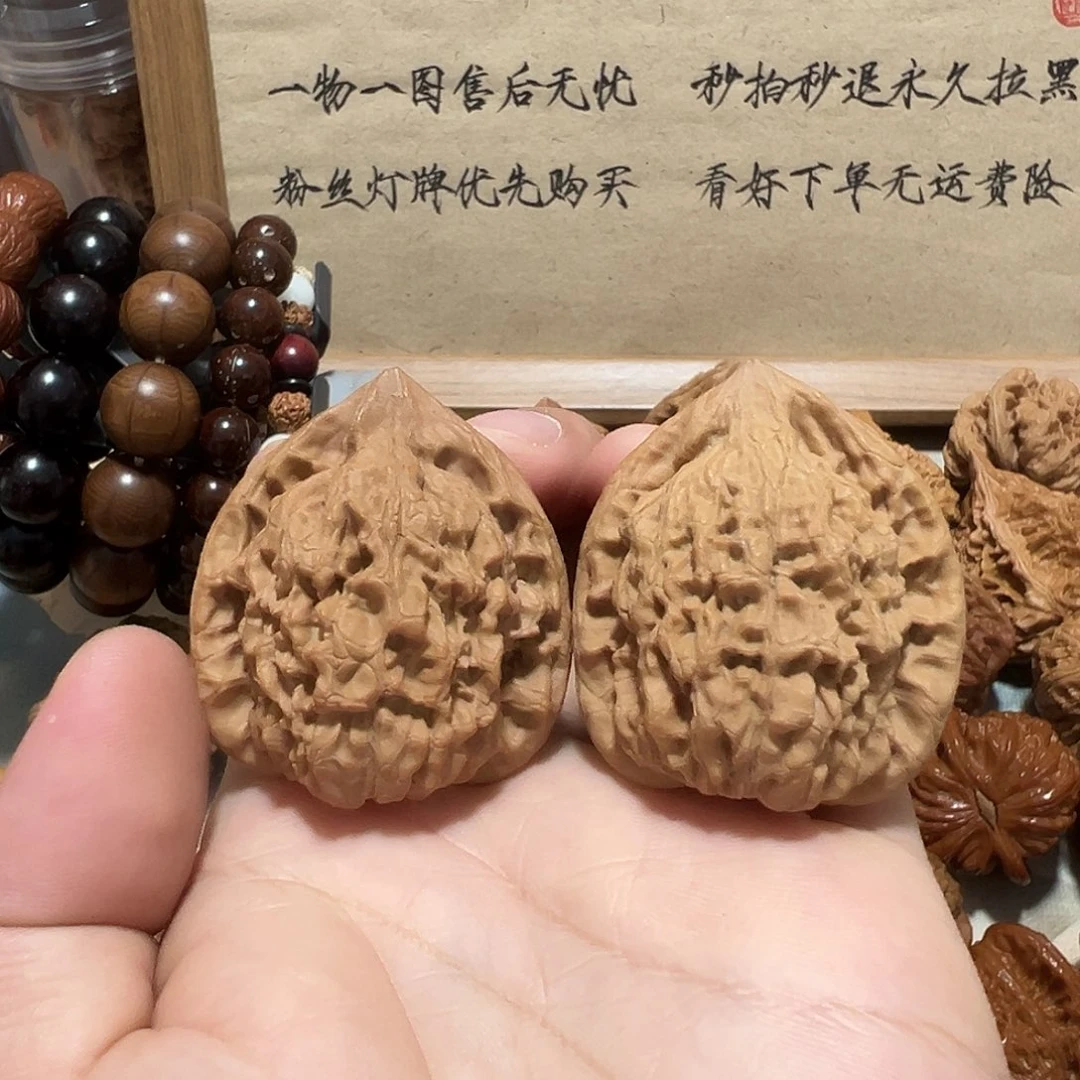 12号文玩核桃41尺王勇官帽