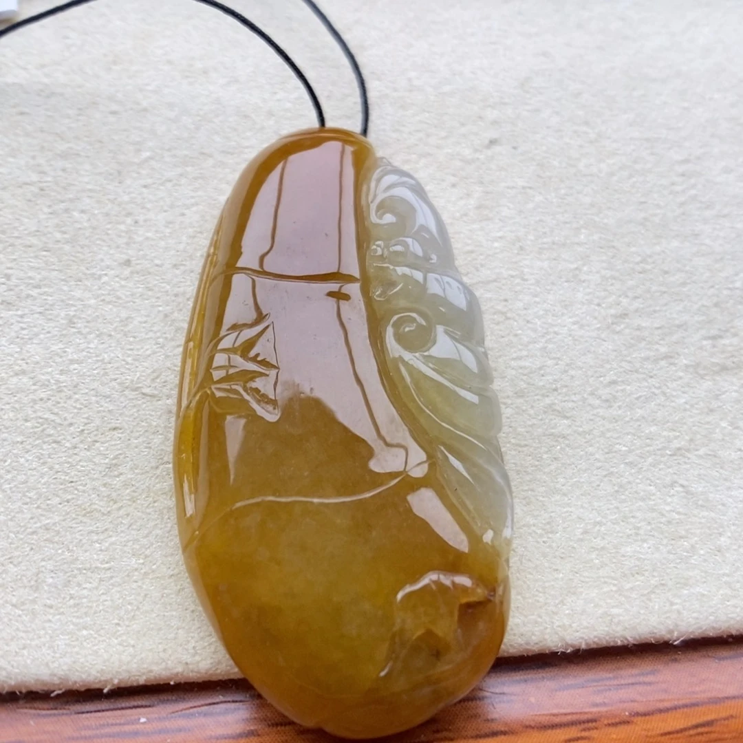 翡翠未镶嵌颈饰吊坠48