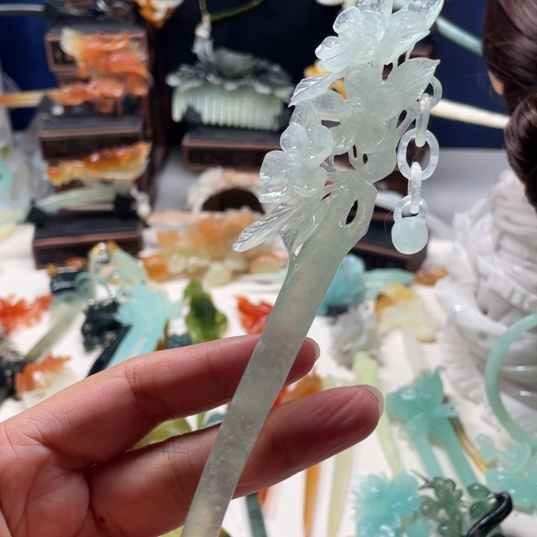 【闪购商品】未镶嵌岫玉发饰?****