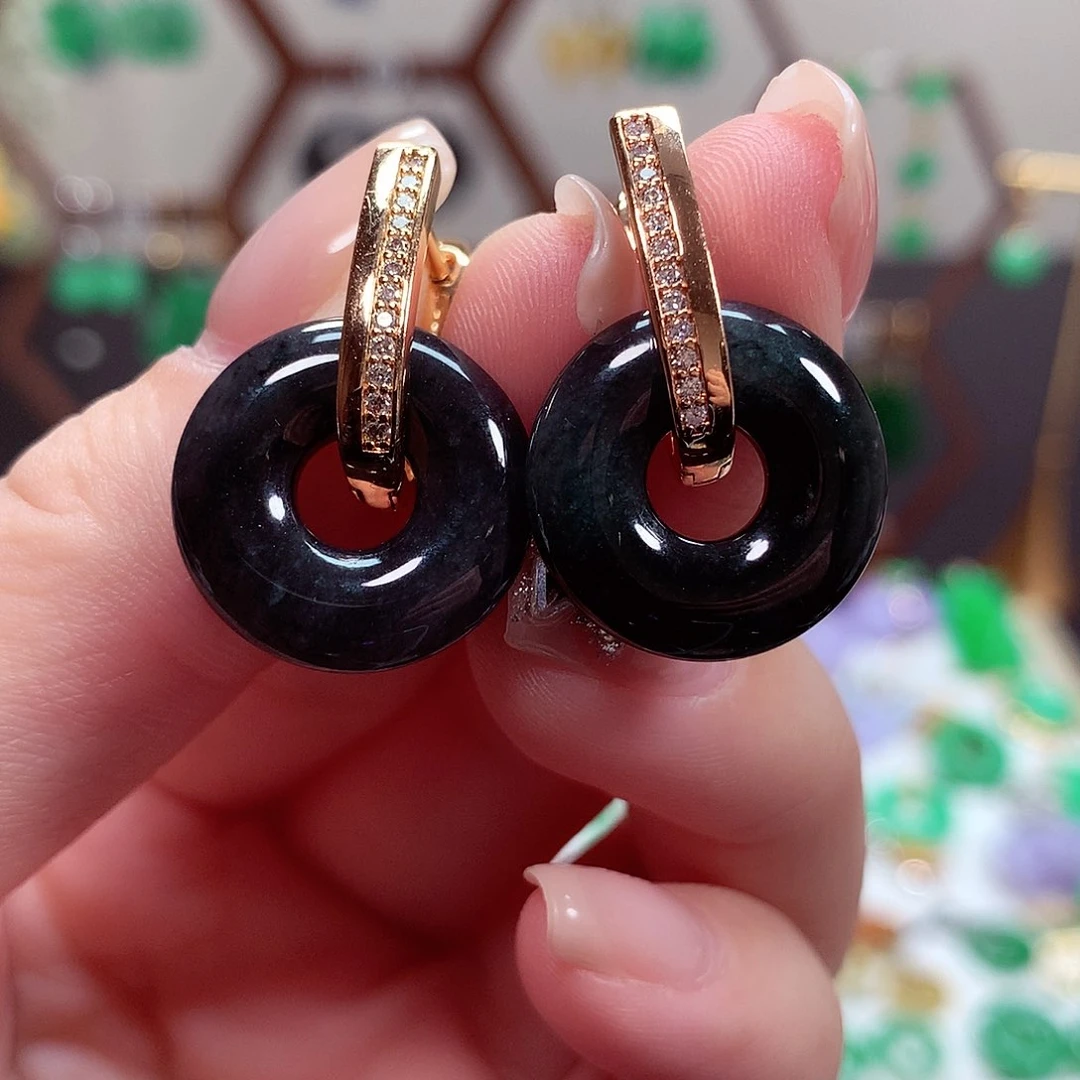 翡翠耳饰未镶嵌天然翡翠