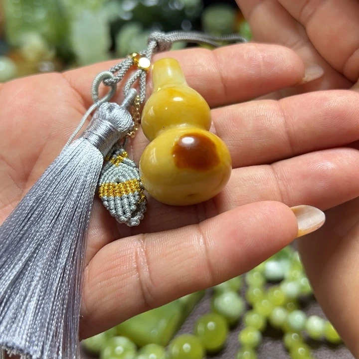 蛇纹石玉未镶嵌戒圈