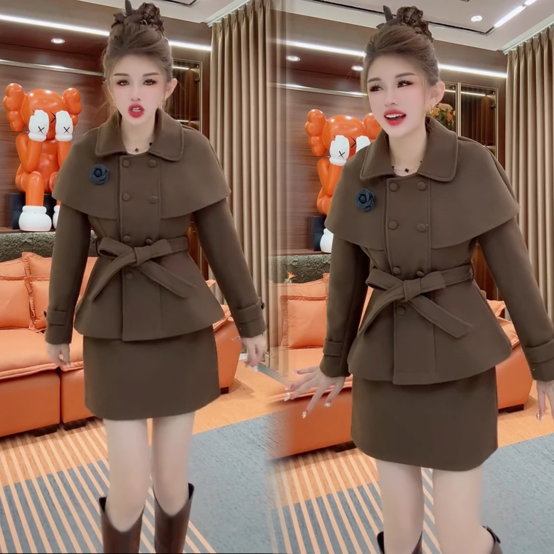 2025秋季新款洋气宽松显瘦百搭气质不贴身网红同款时尚高档两件套