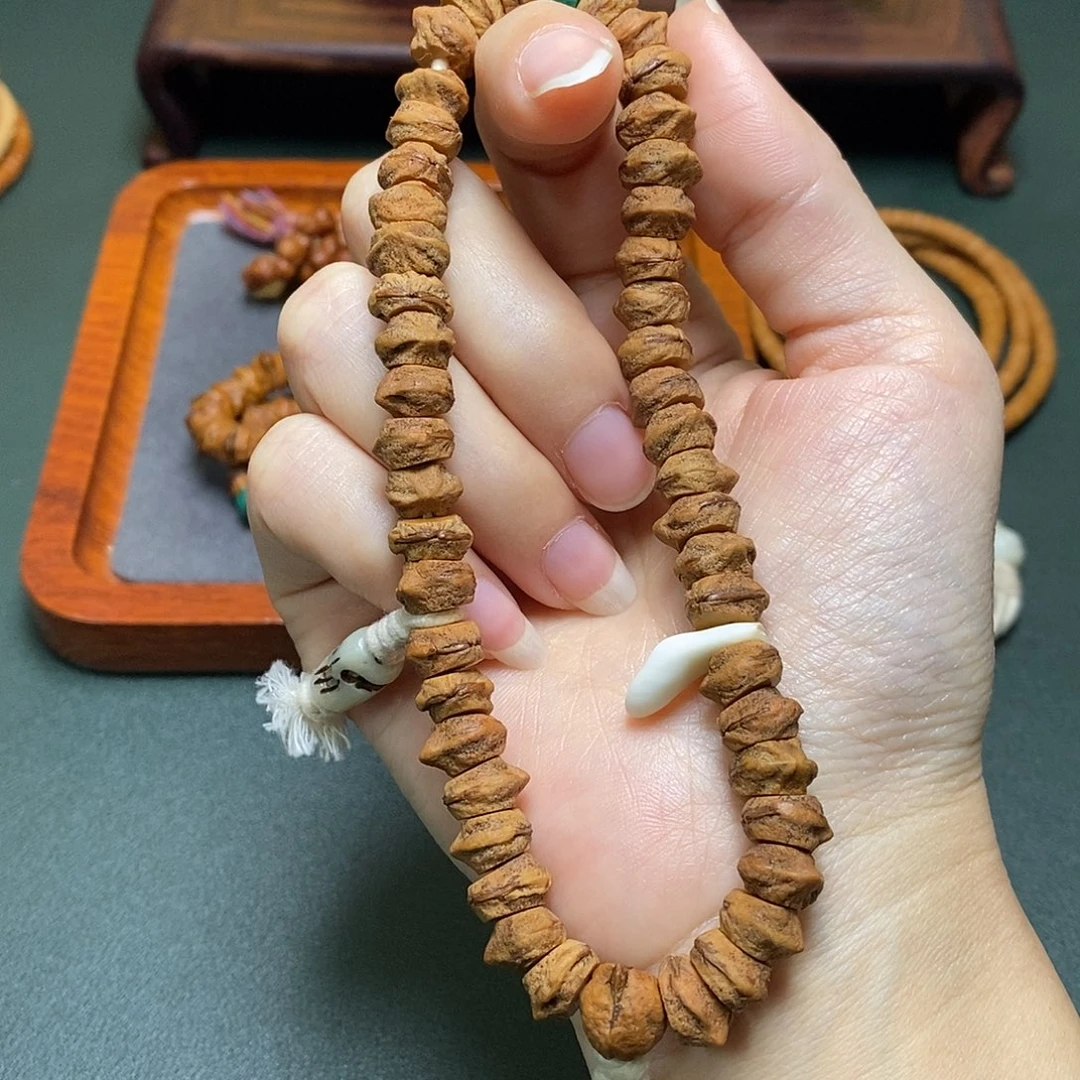 柏香籽/百香籽吊坠