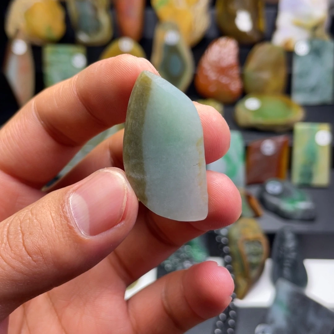 未镶嵌定制翡翠纯天然A货翡翠定制