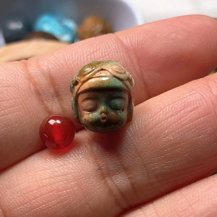南红玛瑙未镶嵌颈饰