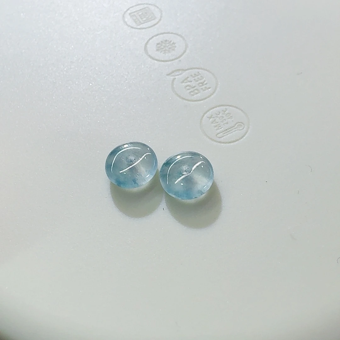 翡翠颈饰未镶嵌平安扣一对