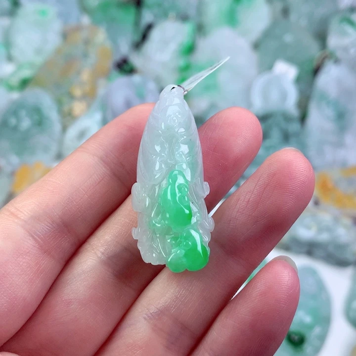 翡翠未镶嵌吊坠(不含链)