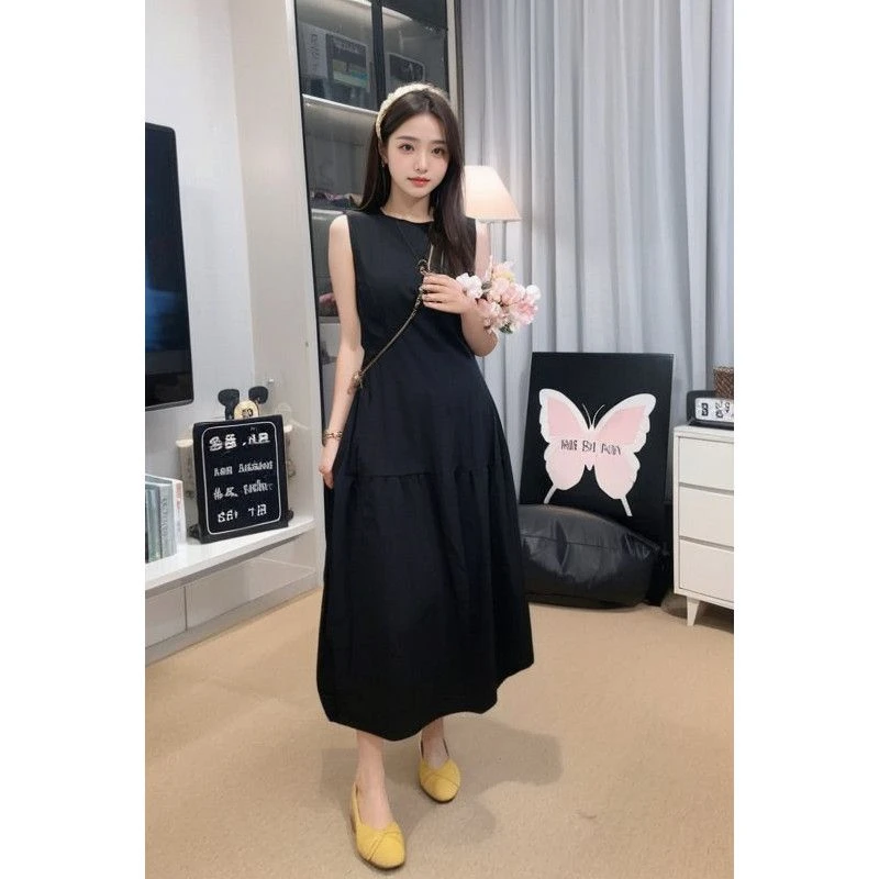 花苞白色无袖背心连衣裙2025夏季新款小个子黑色通勤收腰显瘦长裙