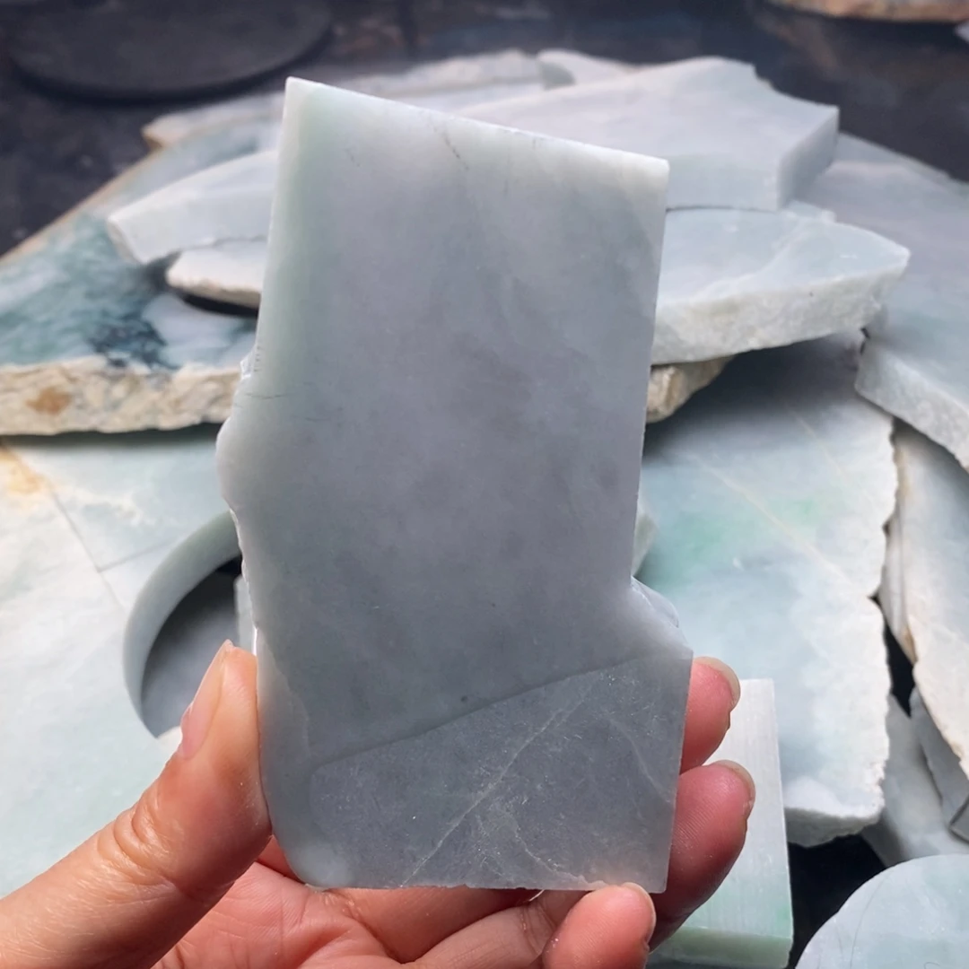 翡翠未镶嵌颈饰翡翠翡翠06