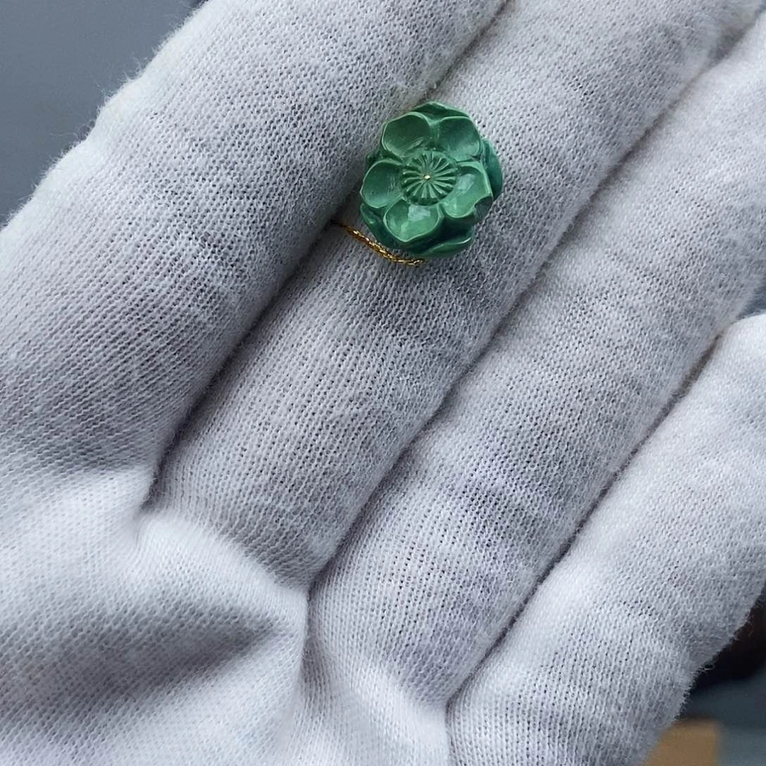 未镶嵌绿松石珠宝奇石