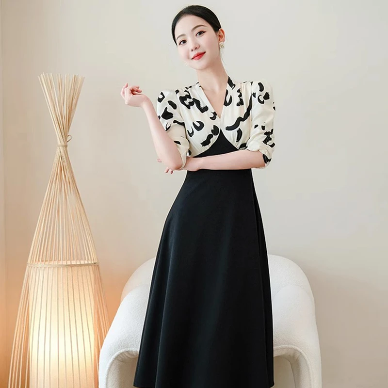 Y【沐紫】2025新款夏季女士洋气v领茶歇拼接假两件连衣裙a字裙D1188