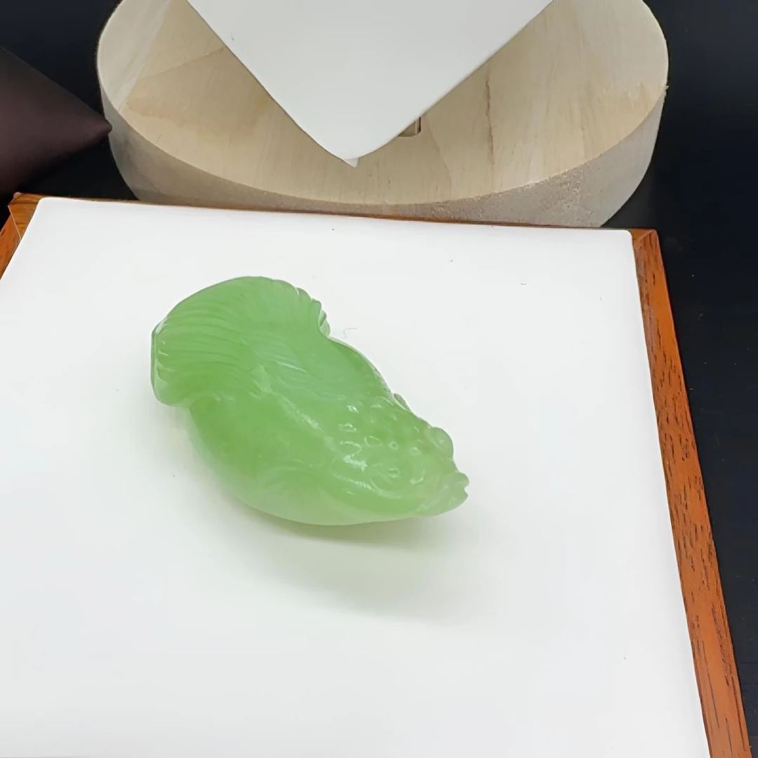 和田玉翠青鱼连年有余挂件吊坠饰品手工雕刻精美首饰