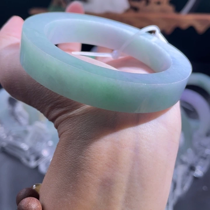 定制翡翠翡翠未镶嵌