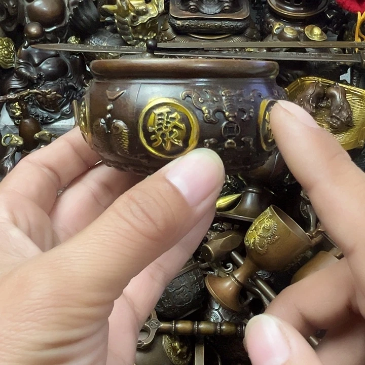 顺顺利利，铜器摆件