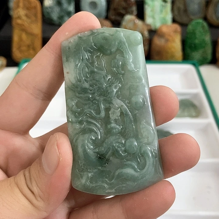 翡翠未镶嵌颈饰翡翠a货