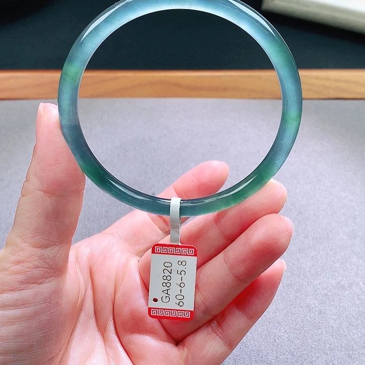 翡翠未镶嵌手镯天然翡翠手镯a货