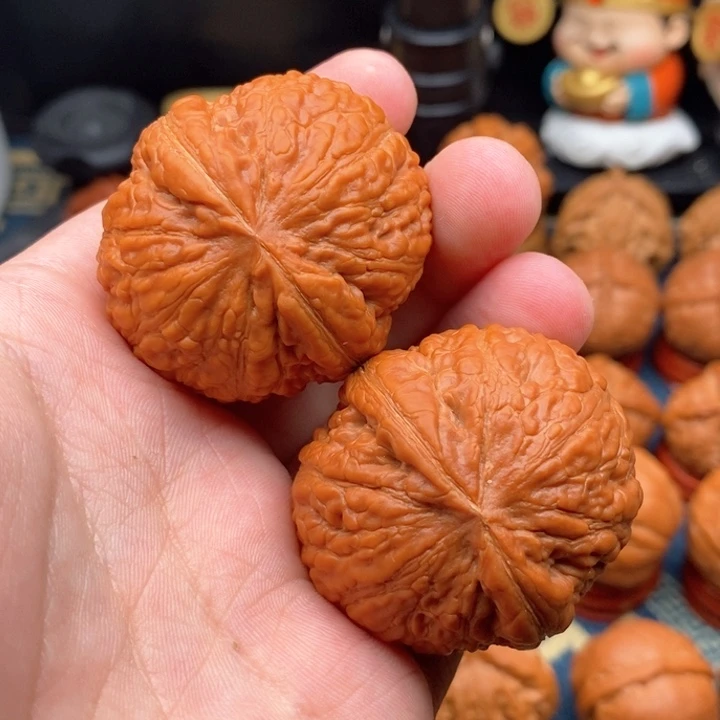 把件文玩核桃?精品小手捻