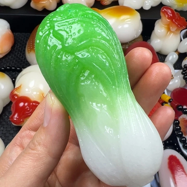 新疆戈壁五彩石金丝