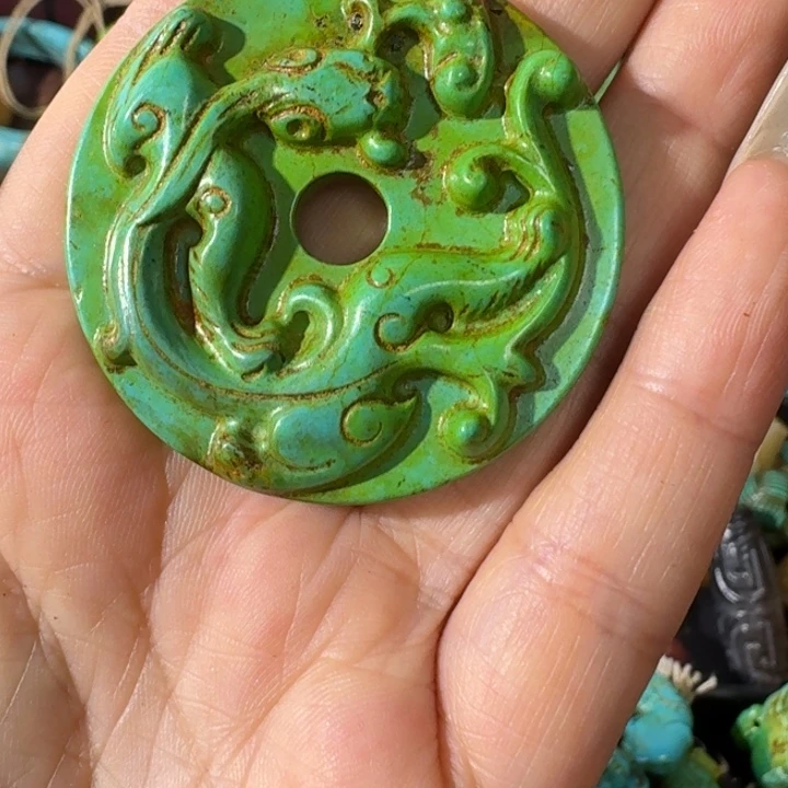 A***U玛瑙/玉髓合金颈饰