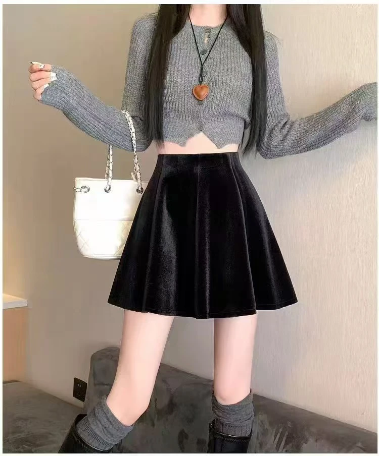 2024冬季新品百搭黑色加绒丝绒伞裙半身裙