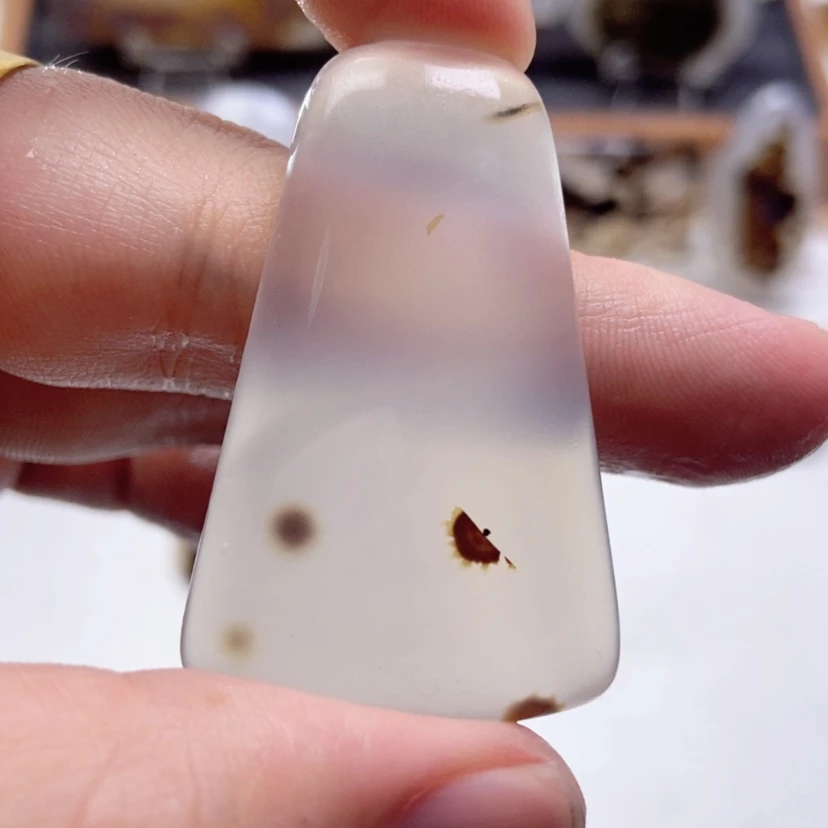 【闪购商品】玛瑙/玉髓颈饰未镶嵌