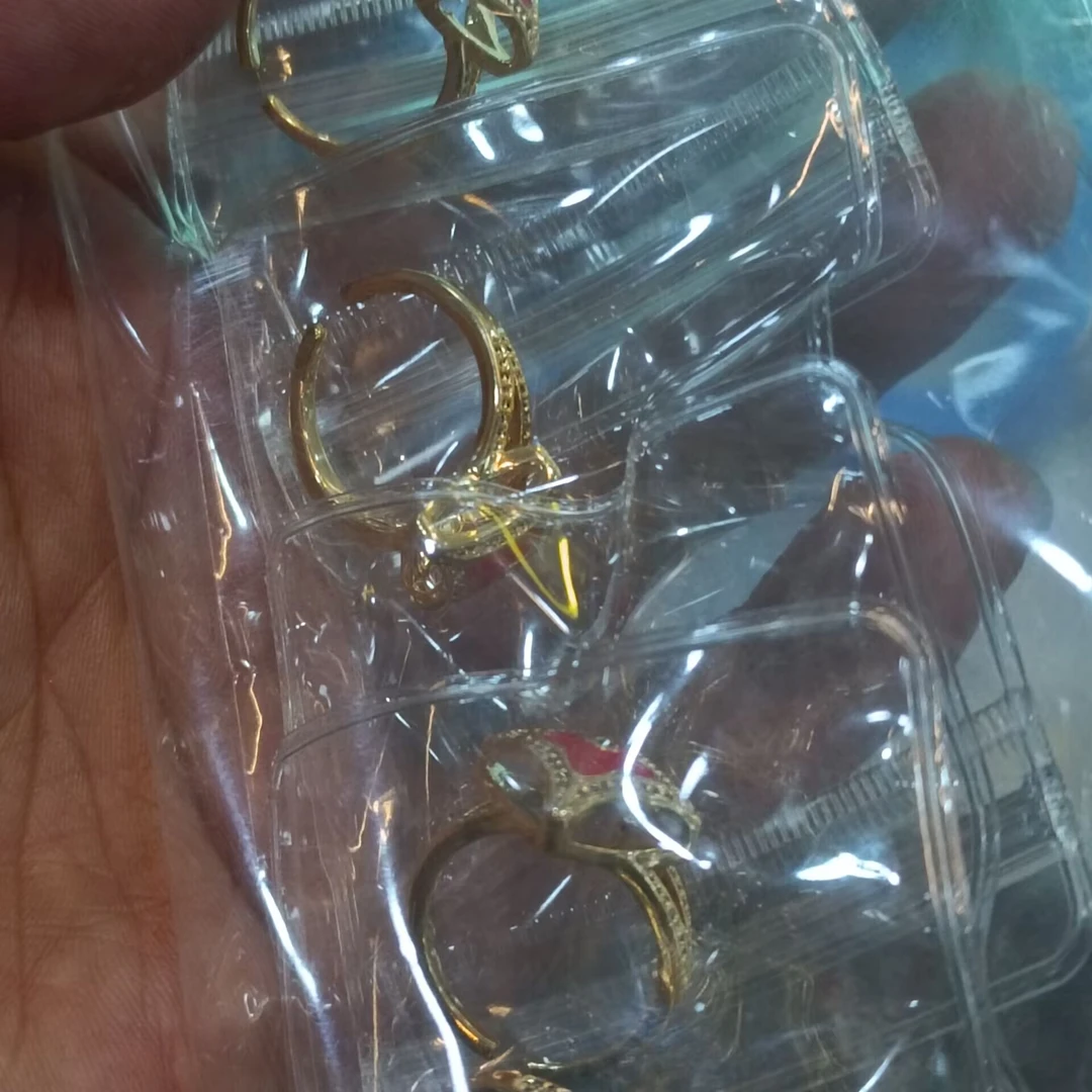 铜合金合成锆石戒指 《货号6173》1769老花百搭精致戒指