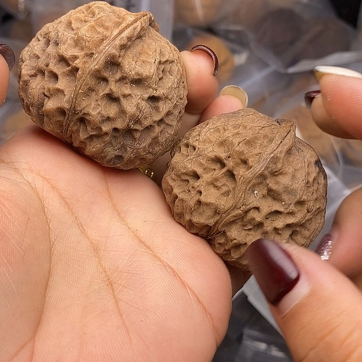 文玩核桃把件     48