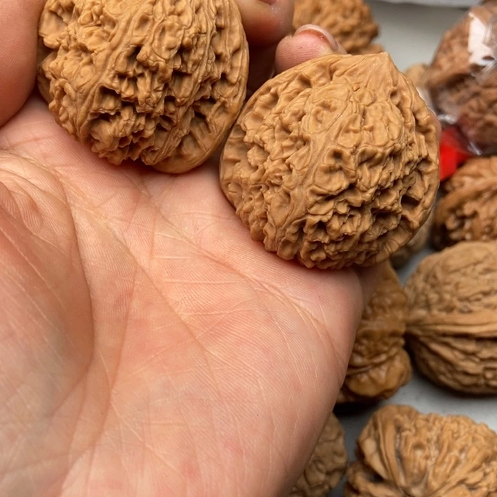 文玩核桃把件?****H南疆