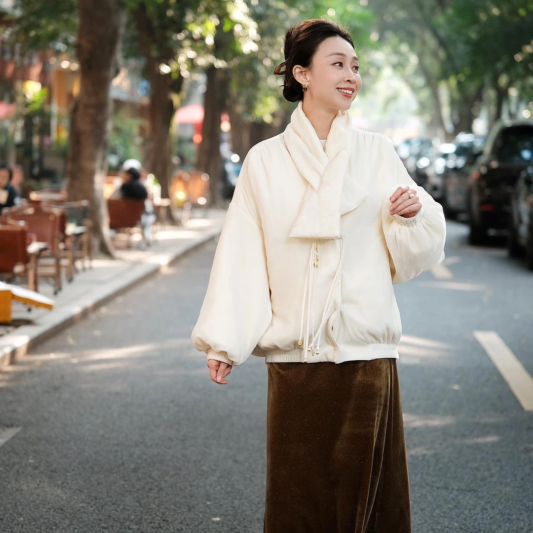 白色丝绒流苏扣夹棉外套带围巾中式桑蚕丝秋冬国风双面上衣