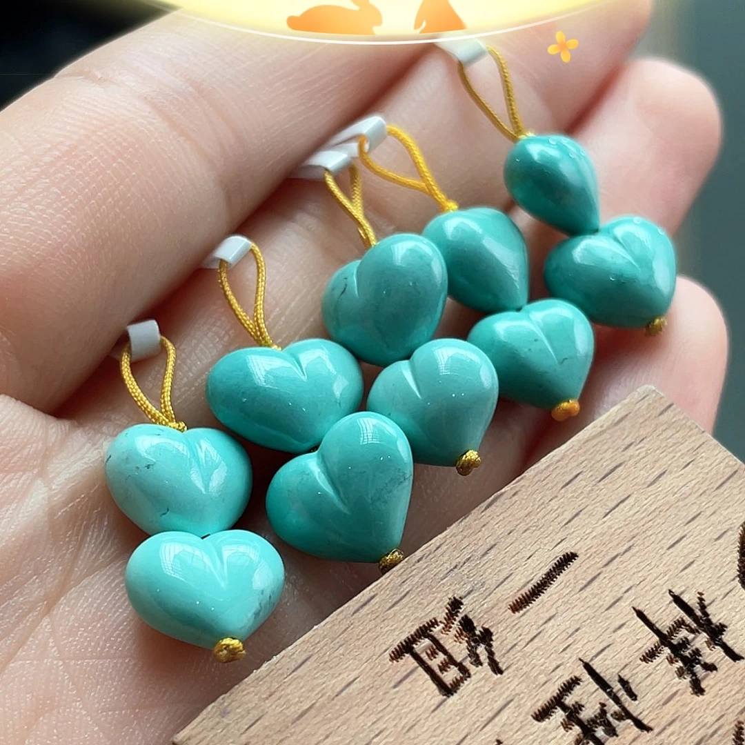 未镶嵌绿松石颈饰