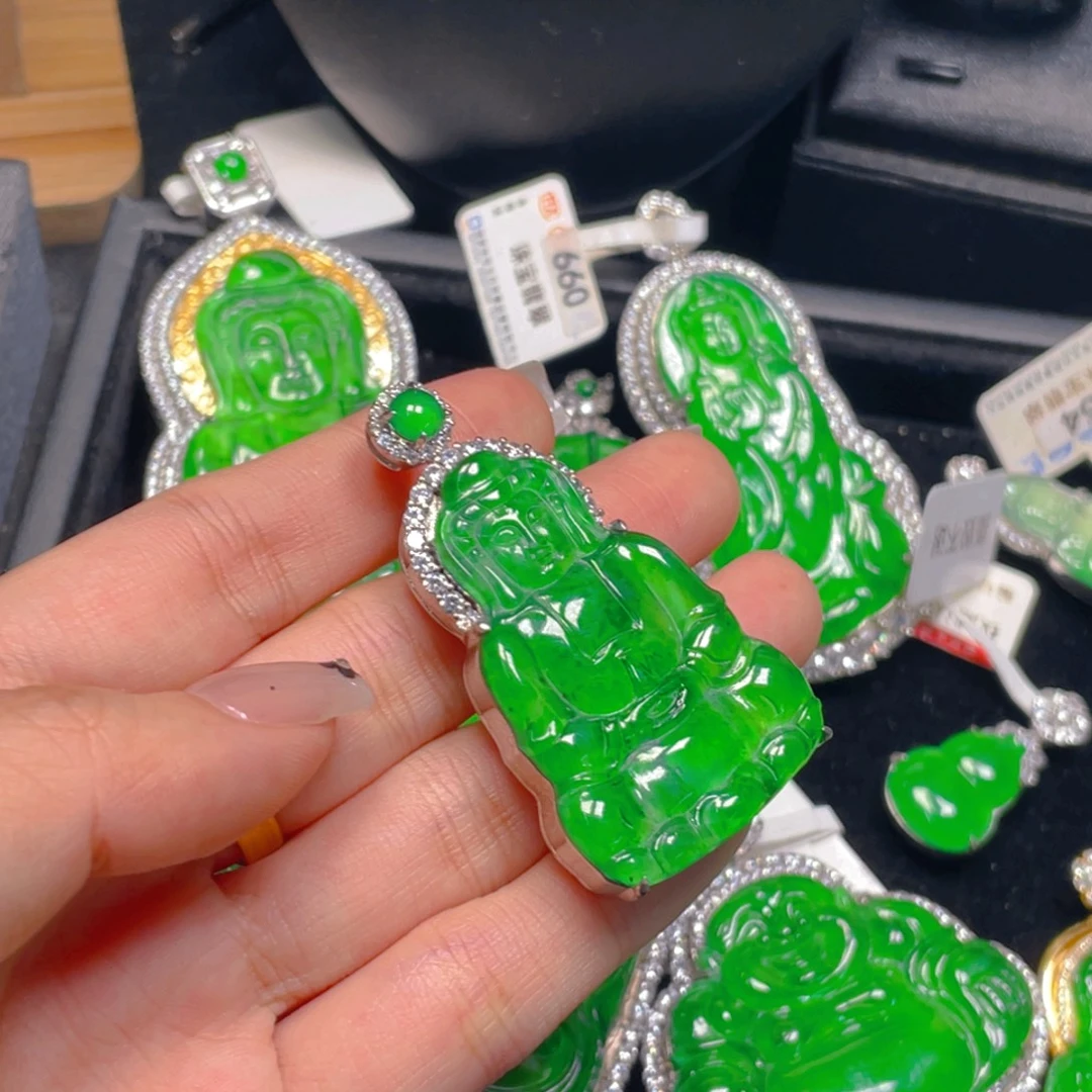 翡翠未镶嵌吊坠(不含链)