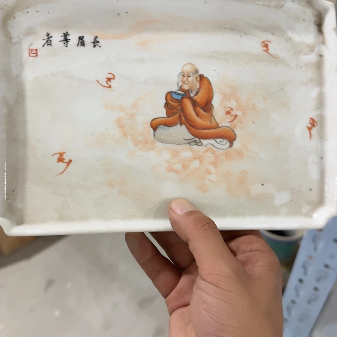 瓷片摆件等方式在不同部位上都