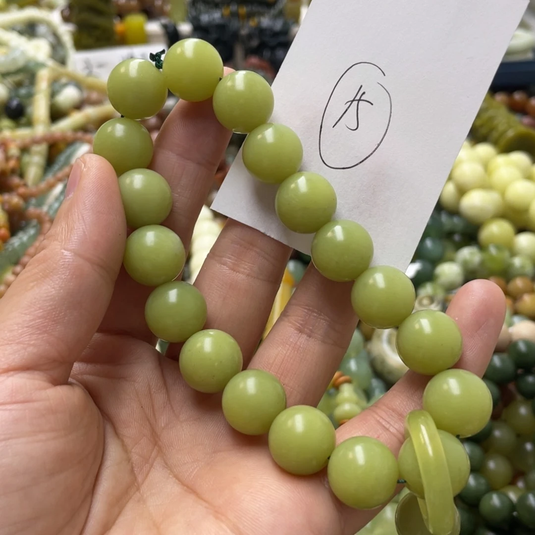 蛇纹石玉手链未镶嵌一***布