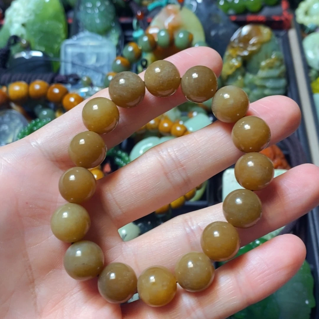 岫岩老玉（透闪石质玉）未镶嵌颈饰