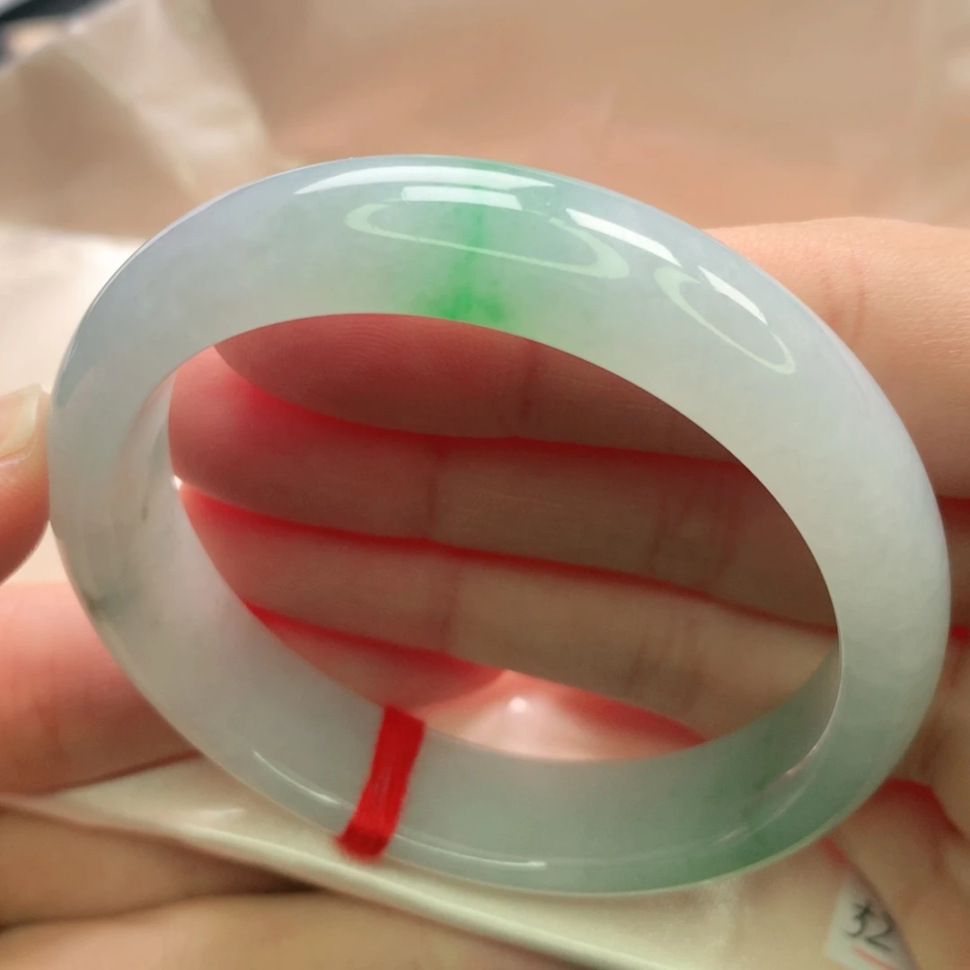 翡翠未镶嵌手镯缅甸52