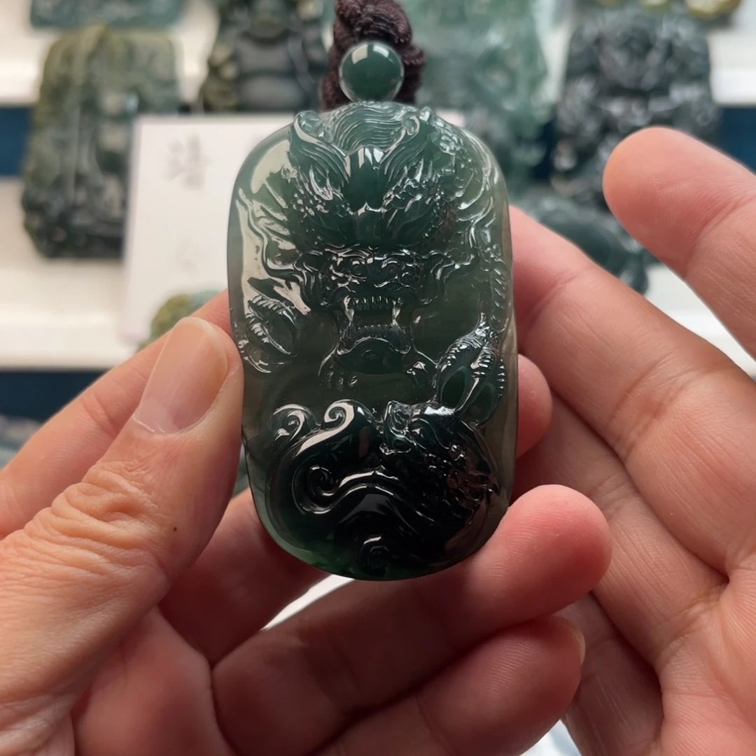 翡翠未镶嵌挂件天然翡翠