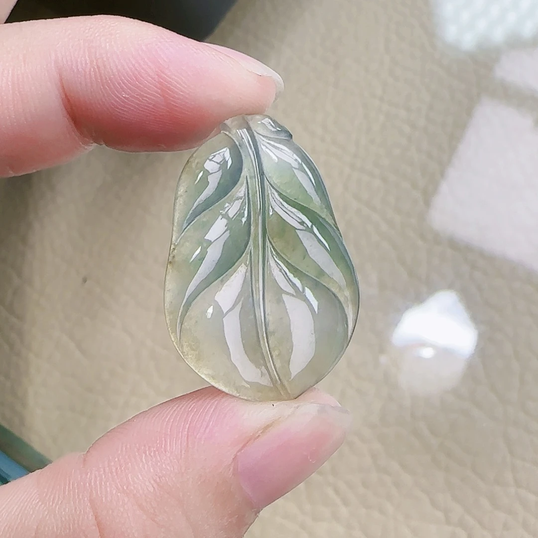 【闪购商品】颈饰未镶嵌翡翠