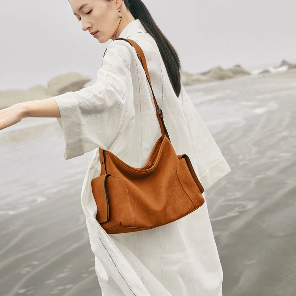 【奚梦瑶同款】裘真植鞣胎牛皮逍遥hobo包单肩斜时尚牛皮单肩hobo包