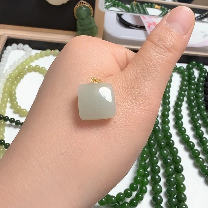 和田玉颈饰银S925镀金镶嵌