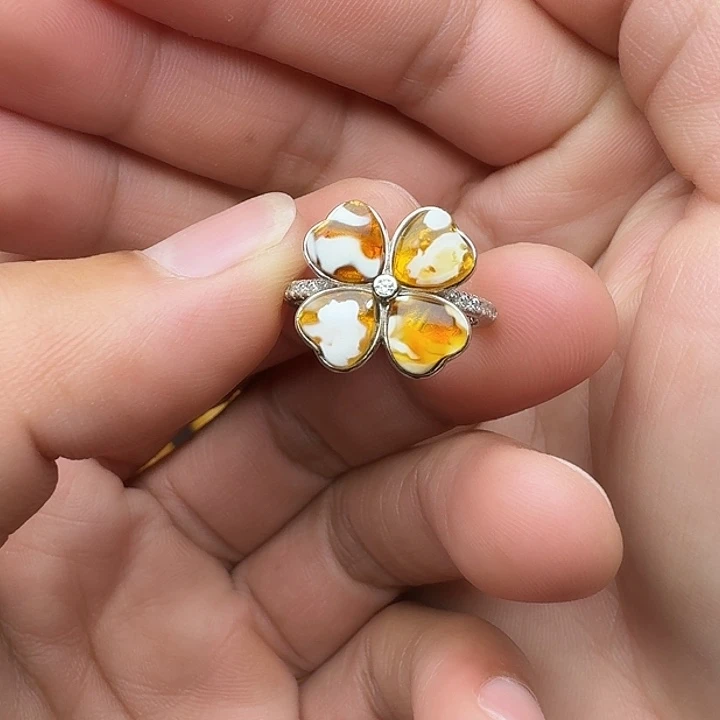 蜜蜡银S925镶嵌裸石天然蜜蜡戒指