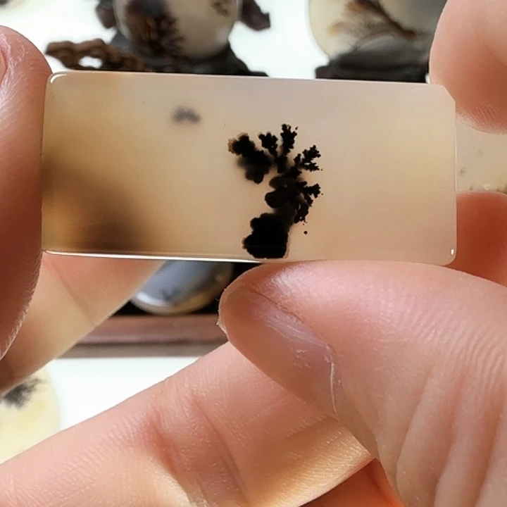 玛瑙/玉髓未镶嵌珠宝半成品