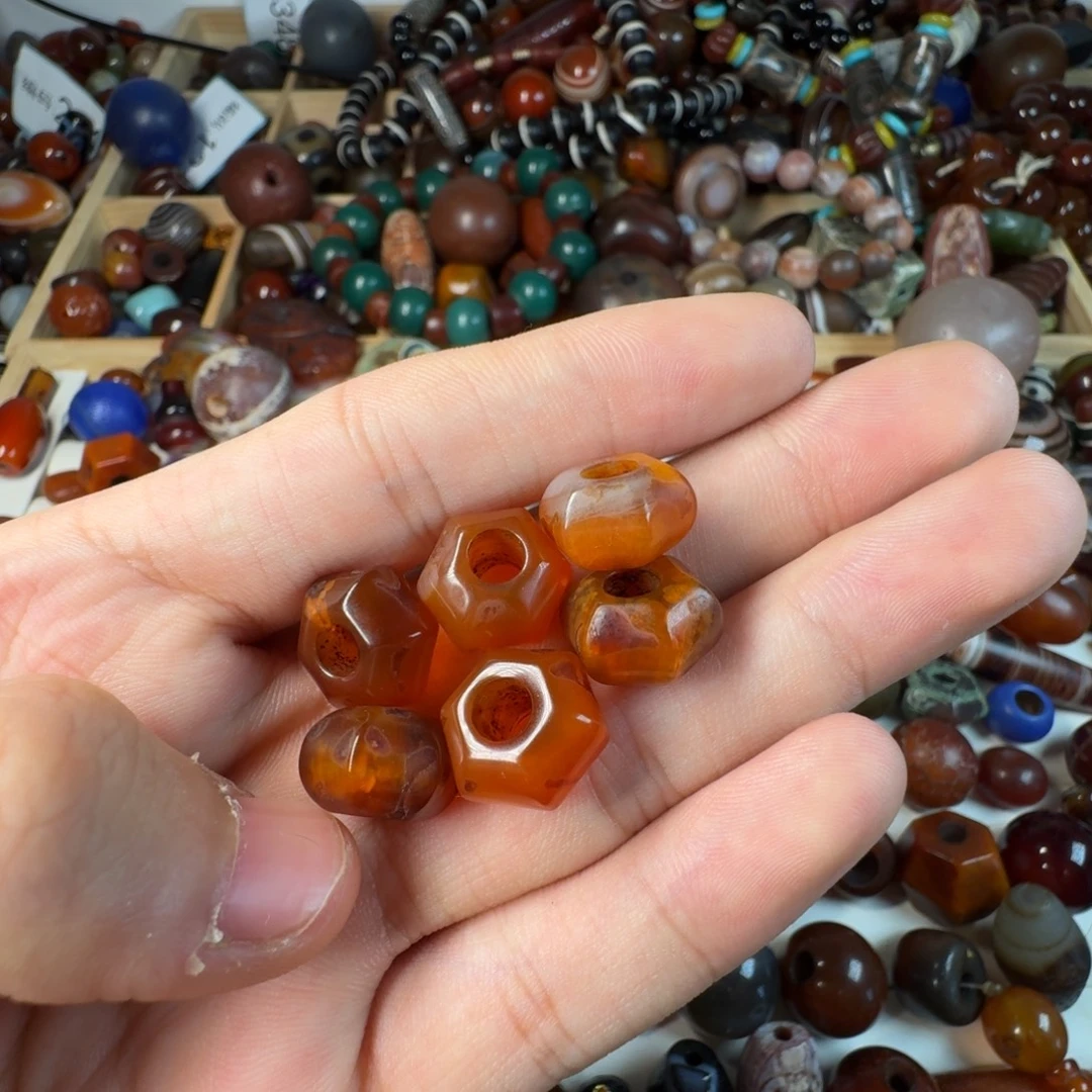 玛瑙/玉髓未镶嵌纯天然玛瑙珠子