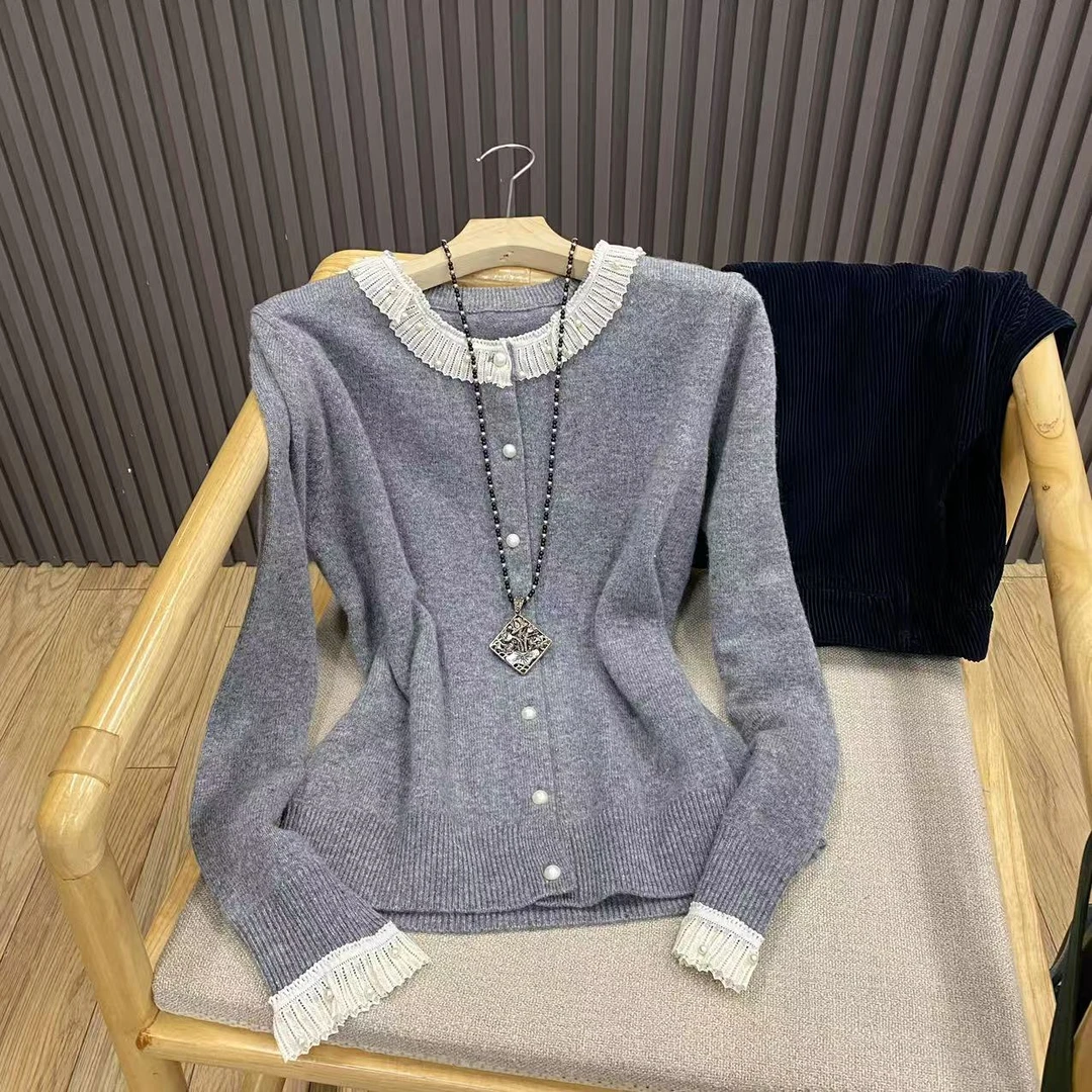 圆领蕾丝拼接钉珠100羊毛针织开衫设计感小香风别致毛衣女Z25119