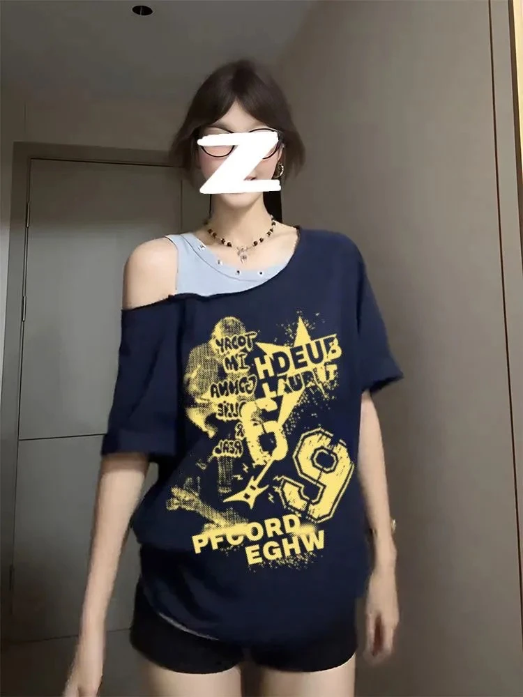 设计感拼接斜肩T恤女夏季字母印花休闲辣妹纯欲百搭短袖上衣学生