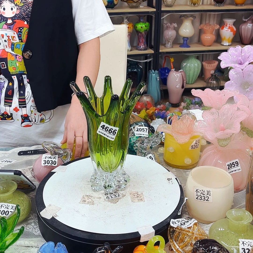 4666 家悦琉璃工艺品