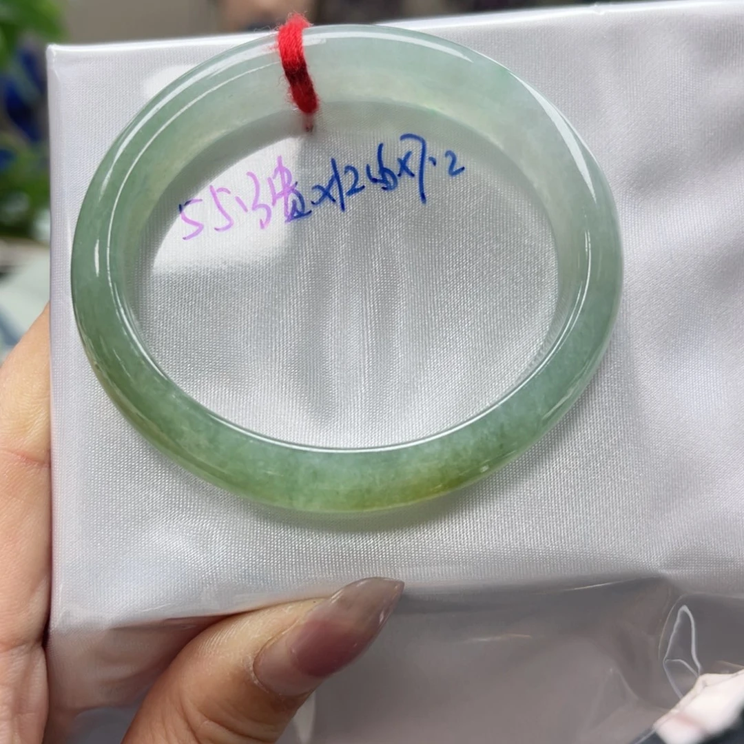 未镶嵌手镯翡翠翡翠