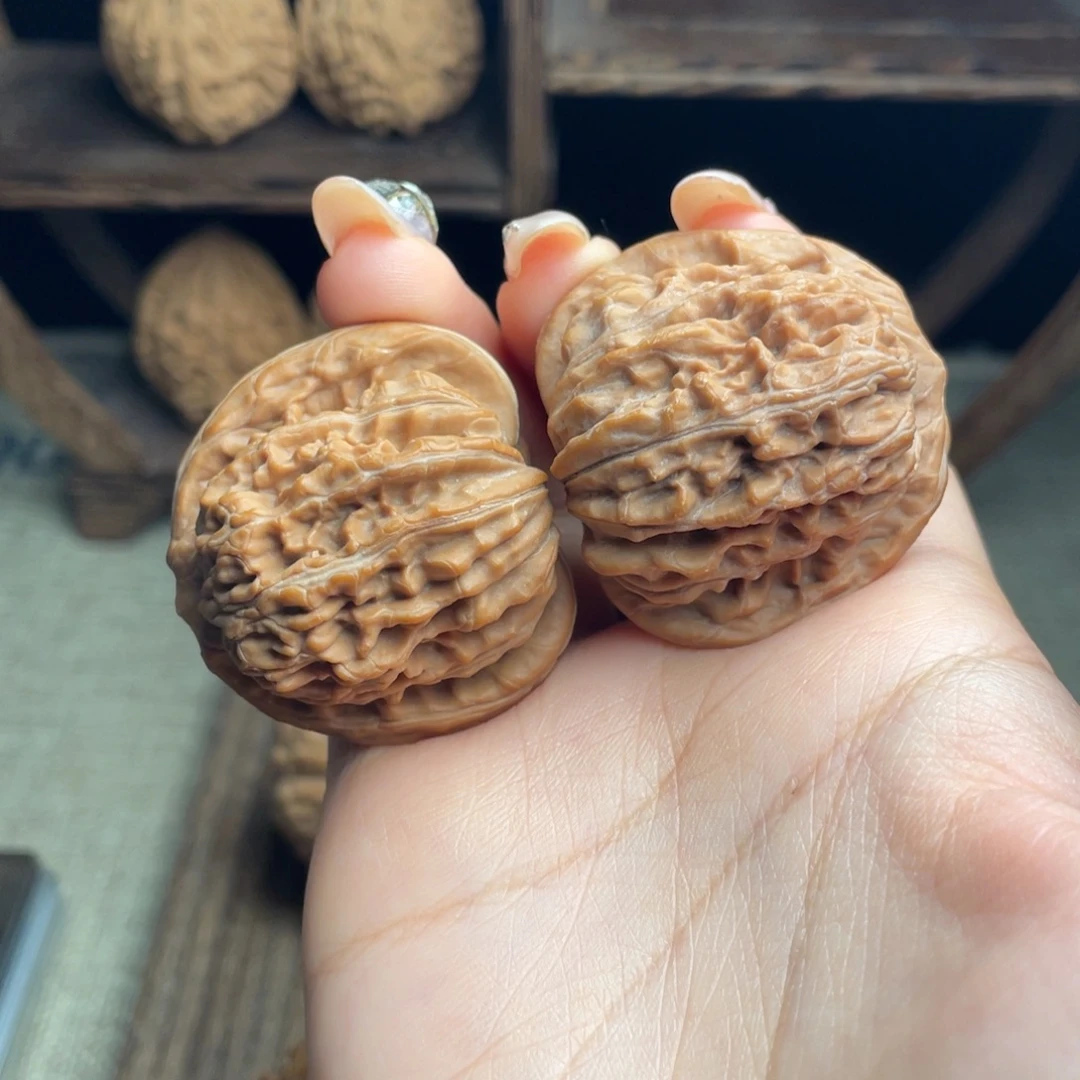 *****木质四座楼39 全品白茬精配毕业红皮