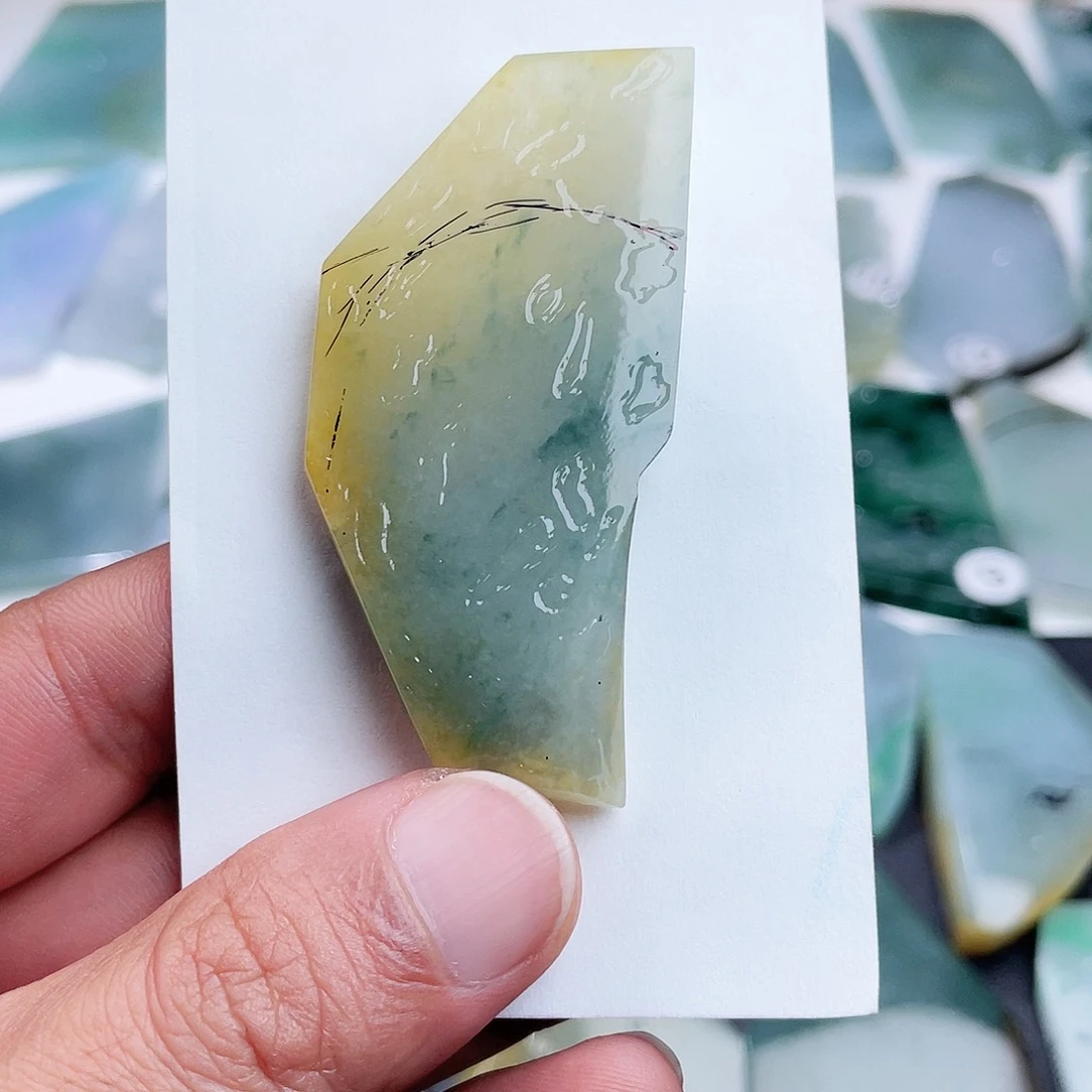 定制翡翠未镶嵌翡翠挂件