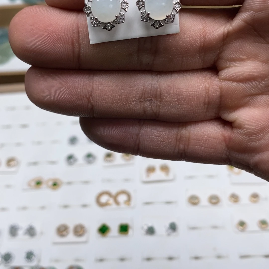 翡翠未镶嵌手链天然a货翡翠83